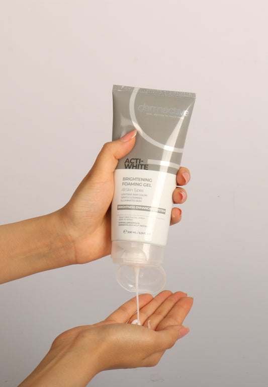 Dermactive Acti White Foaming Cleansing Gel